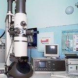 Electron microscope