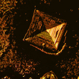 Cristales de sal de mesa