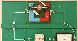 Модель электрического двигателя