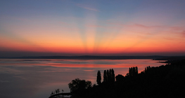 Hoàng hôn trên hồ Balaton