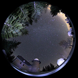 Zimné súhvezdia nad rakúskym observatóriom Kanzelhöhe