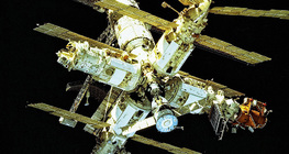 Космическая станция «Мир»