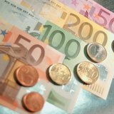 أوراق اليورو والعملات النقدية