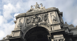 Rua Augusta Arch