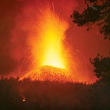 Tulivuori Etna purkautuu